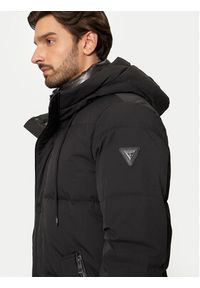Guess Płaszcz zimowy M4BL44 WGJR2 Czarny Regular Fit. Kolor: czarny. Materiał: syntetyk. Sezon: zima #3