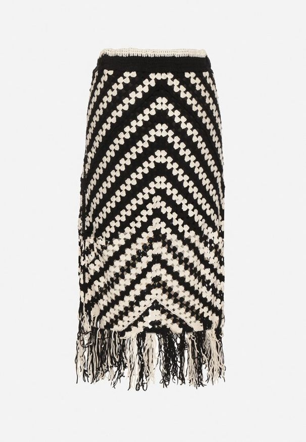 Born2be - Czarna Ołówkowa Spódnica z Bawełną z Frędzlami Zimarelle. Okazja: na co dzień. Kolor: czarny. Materiał: bawełna. Styl: casual, elegancki