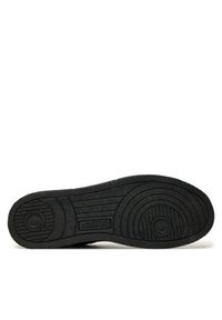 AUTRY Sneakersy AVLMBE02 Czarny. Kolor: czarny. Materiał: skóra