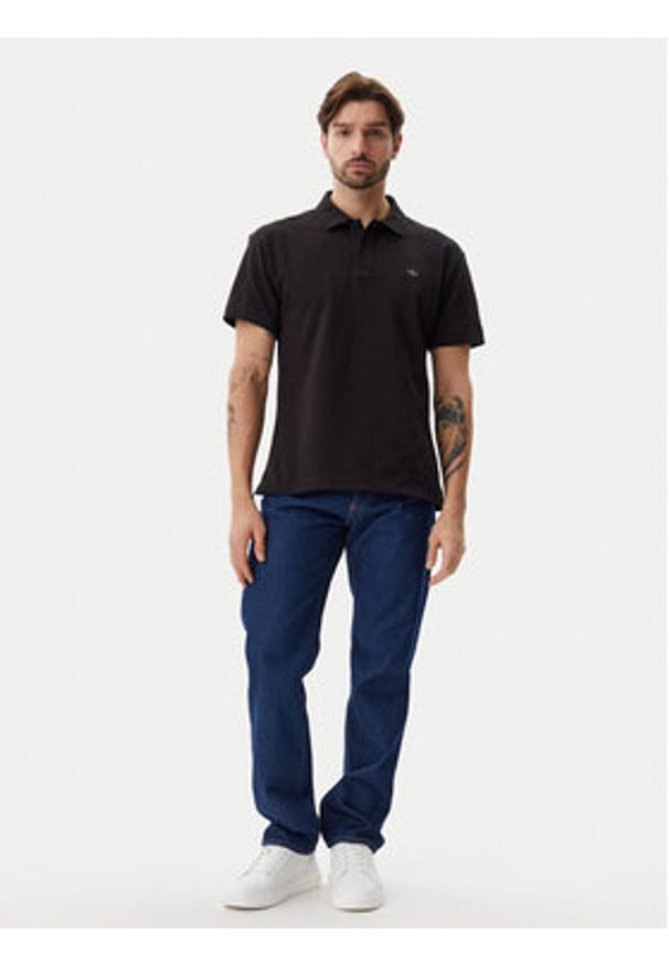 Calvin Klein Jeans Polo J30J327040 Czarny Regular Fit. Typ kołnierza: polo. Kolor: czarny. Materiał: bawełna