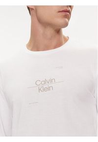 Calvin Klein Longsleeve Line Logo K10K112483 Biały Regular Fit. Kolor: biały. Materiał: bawełna. Długość rękawa: długi rękaw