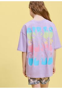bonprix - T-shirt oversize z czystej bawełny organicznej. Okazja: na co dzień. Kolor: fioletowy. Materiał: bawełna. Wzór: nadruk. Styl: casual #3