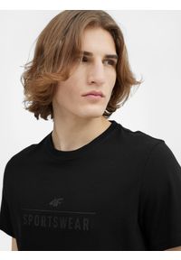 4f - T-shirt regular z nadrukiem męski. Kolor: czarny. Materiał: bawełna. Wzór: nadruk #2