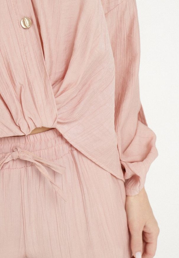 Born2be - Różowy Wiskozowy Komplet Oversize Koszula i Spodnie z Gumką w Talii Natilira. Kolor: różowy. Materiał: wiskoza