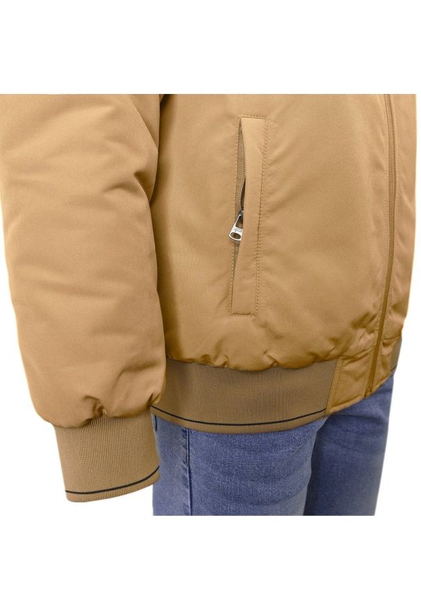 Ocieplona Zimowa Kurtka z Wysokim Kołnierzem - Pako Jeans - Beżowa. Kolor: wielokolorowy, beżowy, brązowy. Materiał: tkanina, poliester. Sezon: zima