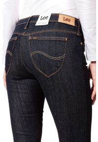 Lee - SPODNIE DAMSKIE LEE TOXEY ONE WASH L527SV45. Wzór: jednolity. Styl: elegancki #3