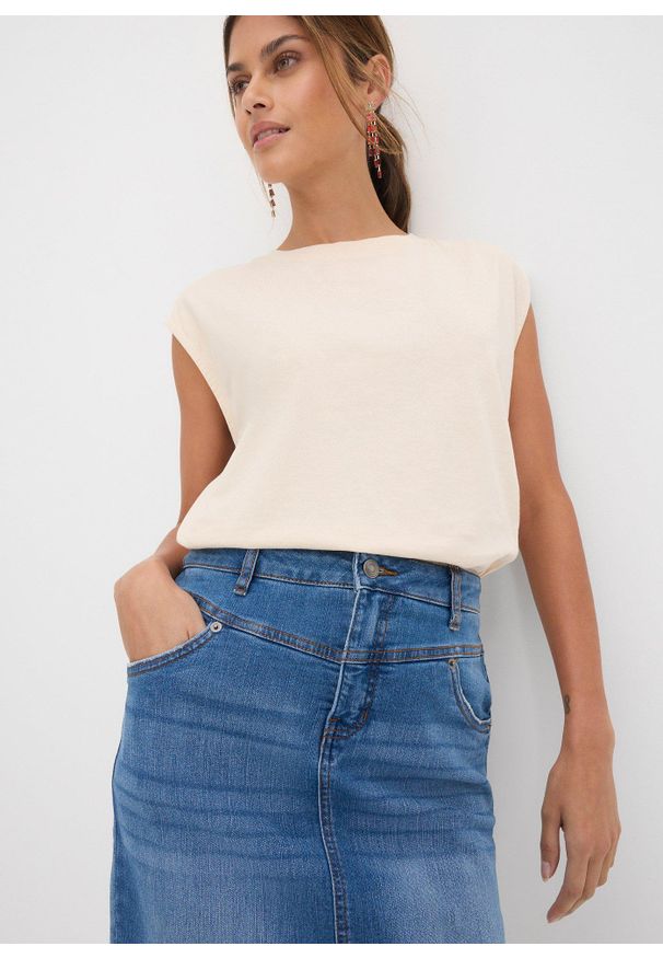 bonprix - Spódnica dżinsowa ze stretchem. Kolor: niebieski