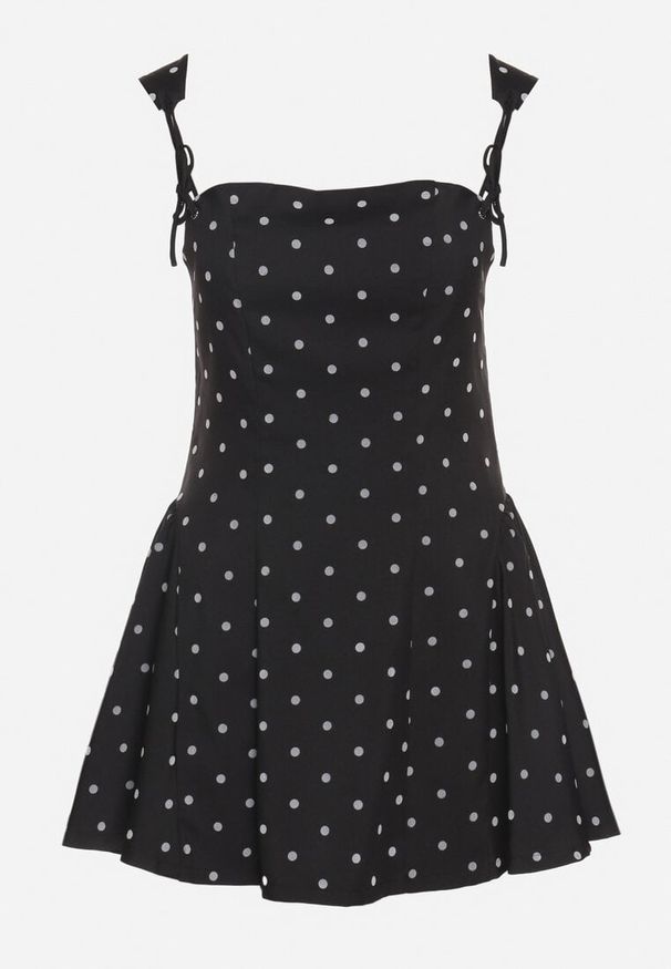 Born2be - Czarna Sukienka Vices w Grochy o Rozkloszowanym Kroju z Wiązaniem na Ramiączkach Saririse. Okazja: na wesele, na ślub cywilny. Typ kołnierza: dekolt kwadratowy, dekolt gorset. Kolor: czarny. Długość rękawa: na ramiączkach. Wzór: grochy. Typ sukienki: gorsetowe