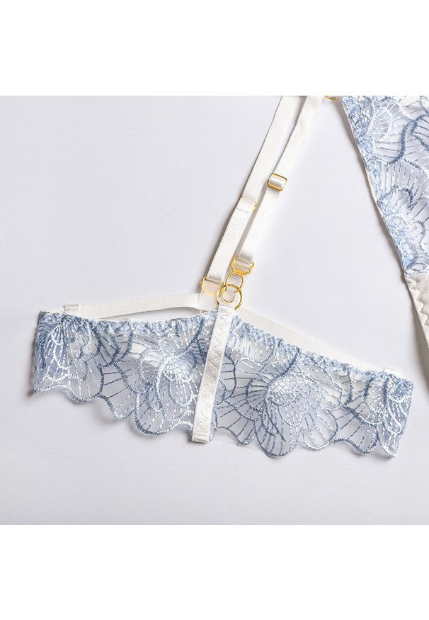 Intica - Komplet bielizny koronkowej z haftem na romantyczne wieczory Roby. Kolor: niebieski. Materiał: koronka. Wzór: haft