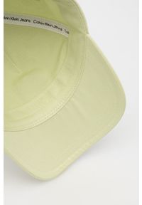 Calvin Klein Jeans czapka bawełniana kolor zielony z aplikacją K60K609387.PPYY. Kolor: zielony. Materiał: bawełna. Wzór: aplikacja #2