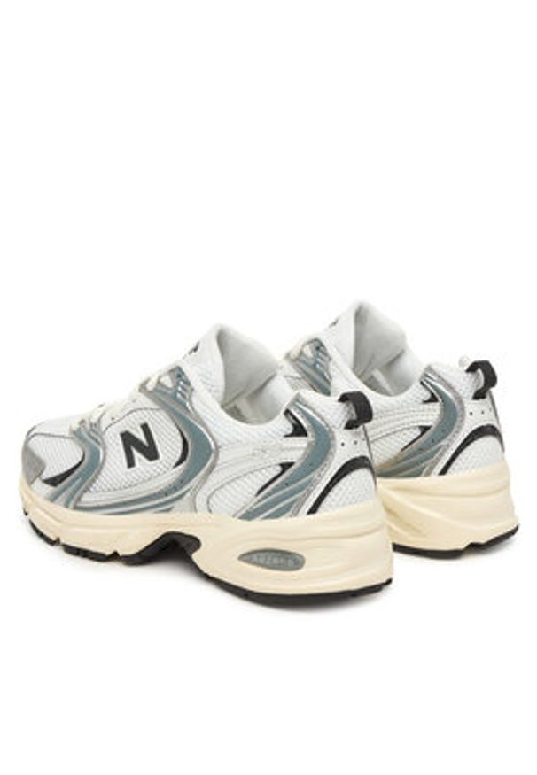 New Balance Sneakersy U530ESA W Srebrny. Kolor: srebrny. Materiał: skóra