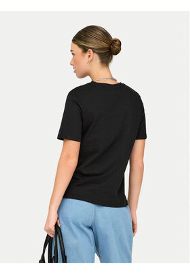 only - ONLY T-Shirt Freja 15367970 Czarny Regular Fit. Kolor: czarny. Materiał: bawełna