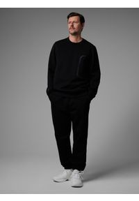 4f - 4F Bluza dresowa regular bez kaptura męska 4F x Robert Lewandowski - czarna M. Okazja: na co dzień. Typ kołnierza: bez kaptura. Kolor: czarny. Materiał: dresówka. Styl: casual, sportowy #2