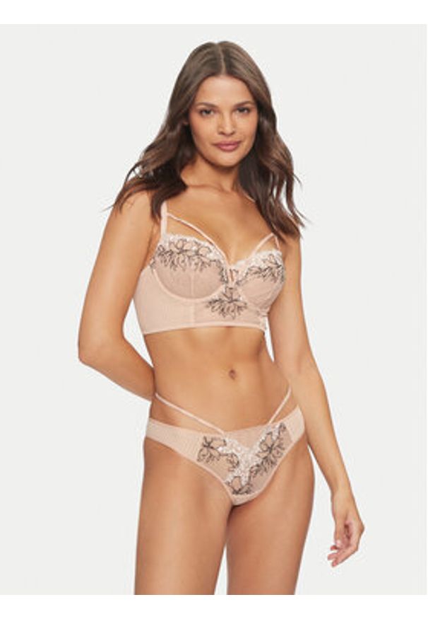 Chantelle Figi brazylijskie Spice C22BG0 Beżowy. Kolor: beżowy. Materiał: syntetyk