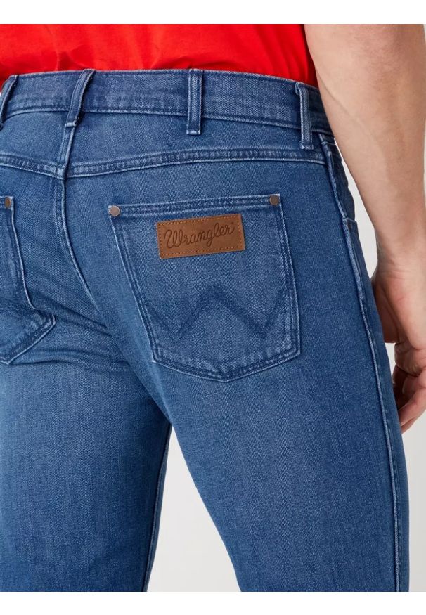 Wrangler - WRANGLER GREENSBORO MĘSKIE SPODNIE JEANSOWE JEANSY ARIES BLUE W15QAG42A 112329011