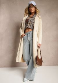 Renee - Jasnobeżowy Casualowy Wiązany Płaszcz z Kieszeniami Haliasem. Okazja: na co dzień. Kolor: beżowy. Materiał: jeans. Styl: casual