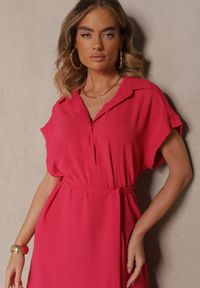 Renee - Różowa Pudełkowa Sukienka z Bawełną i Paskiem Savorienne. Okazja: na co dzień. Kolor: czerwony. Materiał: bawełna. Styl: casual, elegancki
