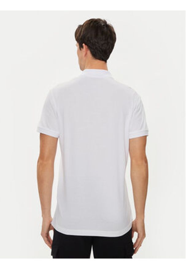 EA7 Emporio Armani Polo 3DPF02 PJ5AZ 1100 Biały Regular Fit. Typ kołnierza: polo. Kolor: biały. Materiał: bawełna