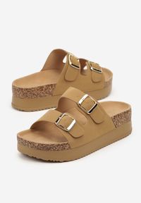 Born2be - Brązowe Klapki na Grubej Podeszwie z Dwoma Paskami Dolarielle. Okazja: na co dzień. Kolor: brązowy. Materiał: jeans. Wzór: paski. Sezon: lato. Styl: klasyczny, casual #4
