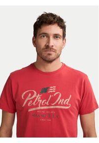 Petrol Industries T-Shirt M-1050-TSR600 Czerwony Regular Fit. Kolor: czerwony. Materiał: bawełna