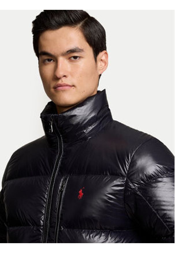 Polo Ralph Lauren Kurtka puchowa 710950912001 Czarny Regular Fit. Typ kołnierza: polo. Kolor: czarny. Materiał: syntetyk