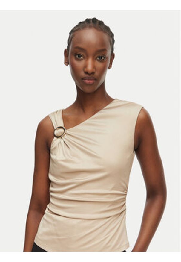 Marciano Guess Top G6GP02 K3068 Beżowy Slim Fit. Kolor: beżowy. Materiał: wiskoza