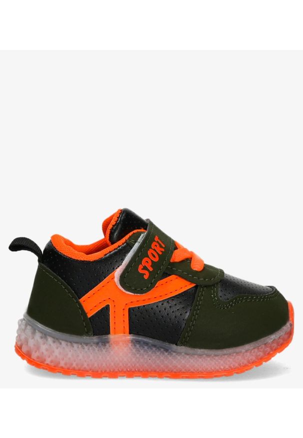 Casu - Zielone buty sportowe na rzep casu 20x4/m. Zapięcie: rzepy. Kolor: zielony, wielokolorowy, pomarańczowy