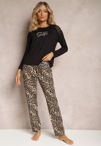 Renee - Beżowo-Czarny Bawełniany Komplet Piżamowy z Bluzką Ozdobioną Napisem i Spodniami na Gumce Zelenere. Kolor: beżowy. Materiał: bawełna. Wzór: napisy, aplikacja #5