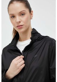 4f - 4F kurtka do biegania kolor czarny. Typ kołnierza: kaptur. Kolor: czarny. Materiał: materiał #6