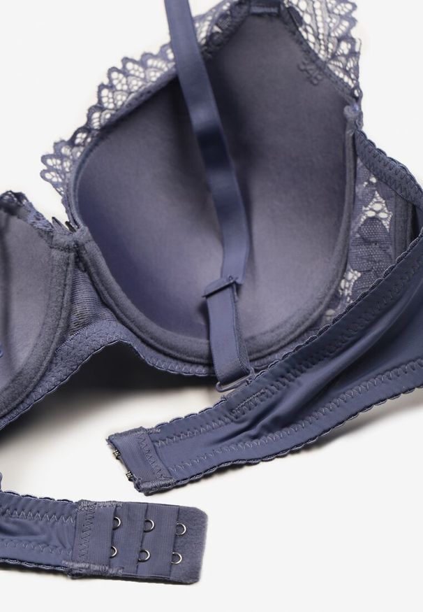 Renee - Niebieski Biustonosz z Usztywnianymi Miseczkami Ozdobione Koronką Pillnes. Kolor: niebieski. Materiał: koronka. Wzór: aplikacja, koronka