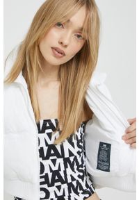 Tommy Jeans kurtka damska kolor biały zimowa. Kolor: biały. Materiał: puch, poliamid. Sezon: zima #2