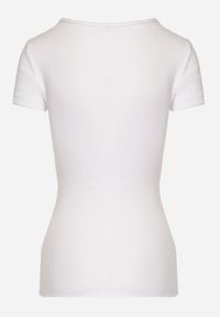 Born2be - Biała Bawełniana Bluzka Prążkowana z Siateczkowym Dekoltem Acamilla. Kolor: biały. Materiał: bawełna, prążkowany. Styl: elegancki #7