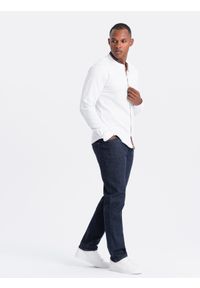 Ombre Clothing - Męska koszula bawełniana SLIM FIT ze stójką w kolorowe paski – biała V1. Okazja: na co dzień. Typ kołnierza: kołnierzyk stójkowy. Kolor: biały. Materiał: bawełna. Długość: długie. Wzór: kolorowy, paski. Styl: casual #3