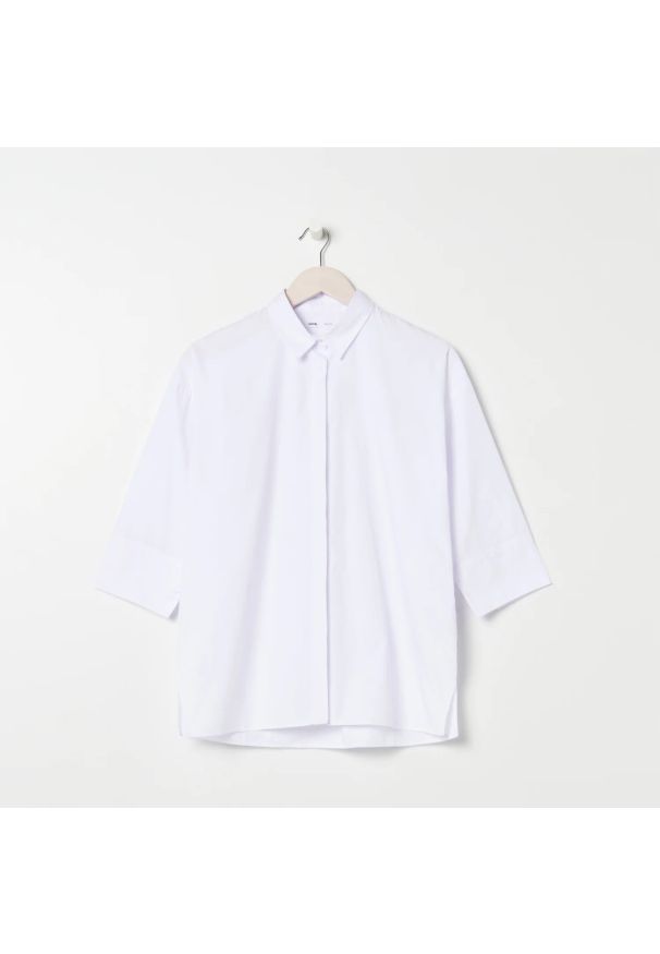 Sinsay - Koszula klasyczna - Biały. Kolor: biały. Styl: klasyczny