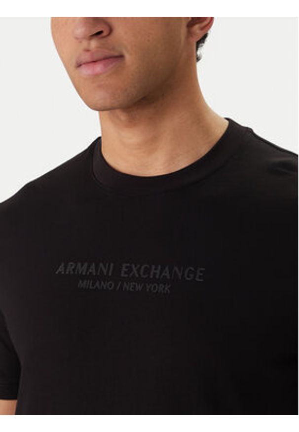 Armani Exchange T-Shirt XM001280 AF10361 MC09E Czarny Regular Fit. Kolor: czarny. Materiał: bawełna