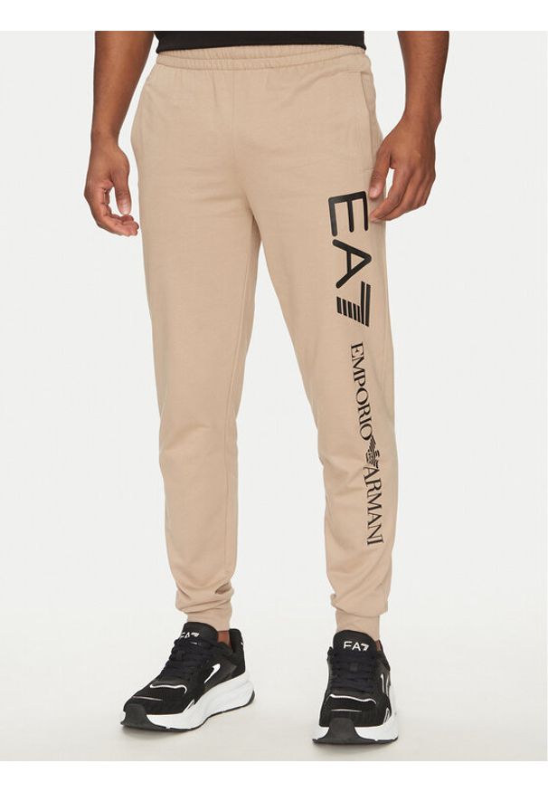 EA7 Emporio Armani Spodnie dresowe 7M000571 AF13512 M1013 Czarny Regular Fit. Kolor: czarny. Materiał: bawełna