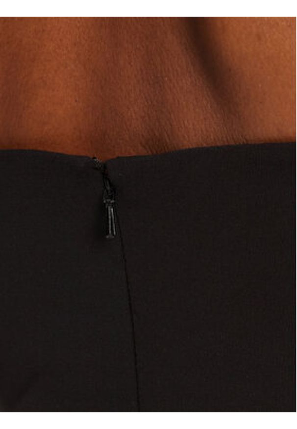 BARDOT - Bardot Sukienka koktajlowa Vega Strapless 59903DB Czarny Slim Fit. Kolor: czarny. Materiał: syntetyk. Styl: wizytowy