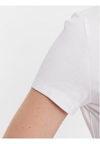 Guess T-Shirt W3YI38 J1314 Biały Slim Fit. Kolor: biały. Materiał: bawełna #4