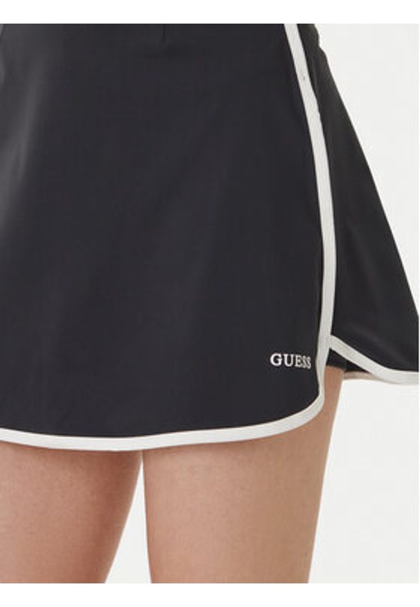 Guess Spódnico-szorty V6GD06 K3000 Czarny Regular Fit. Kolor: czarny. Materiał: syntetyk