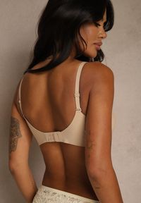 Renee - Beżowy Gładki Biustonosz o Klasycznym Fasonie Amanei. Kolor: beżowy. Wzór: gładki #5