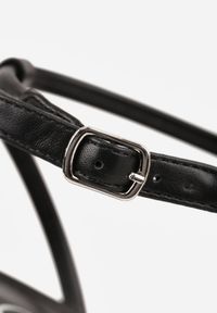 Renee - Czarne Sandały na Klepsydrowej Szpilce z Geometrycznymi Paskami Molthise. Zapięcie: pasek. Kolor: czarny. Wzór: geometria. Obcas: na szpilce. Styl: wizytowy, glamour #3