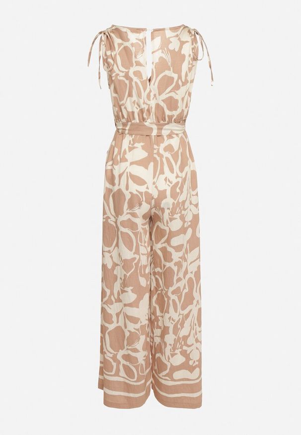 Born2be - Różowy Kopertowy Kombinezon z Wiskozą Wykończony Gumką w Talii z Materiałowym Paskiem Inatia. Okazja: na co dzień. Kolor: różowy. Materiał: wiskoza, materiał. Długość: długie. Styl: elegancki, casual