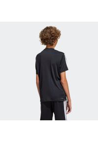 Adidas - Koszulka dziecięca ADIDAS. Kolor: czarny. Materiał: materiał. Sport: joga i pilates, fitness