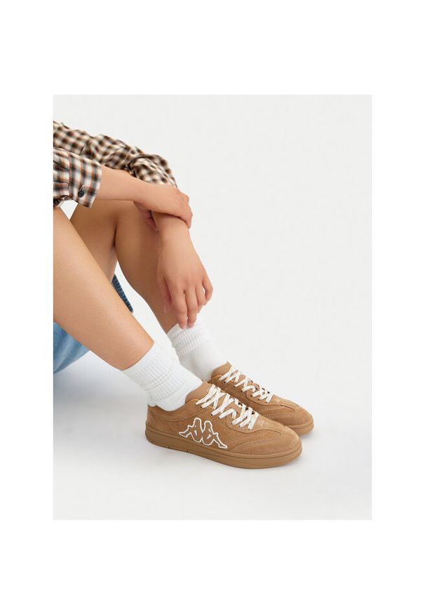 Sneakersy Kappa. Kolor: brązowy