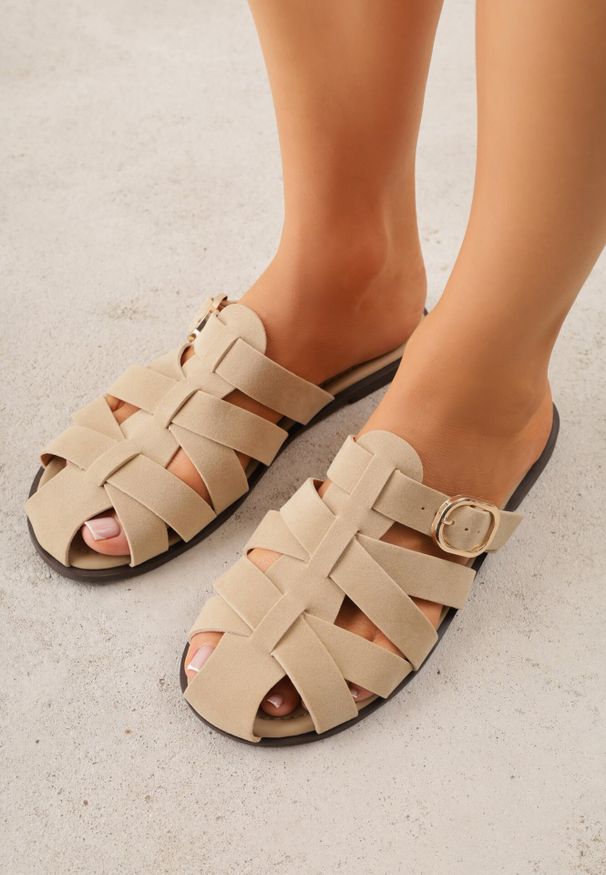 Born2be - Beżowe Klapki z Paskami w Stylu Gladiatorek z Klamerką Lorianatea. Okazja: na co dzień. Kolor: beżowy. Materiał: jeans. Sezon: lato. Styl: casual