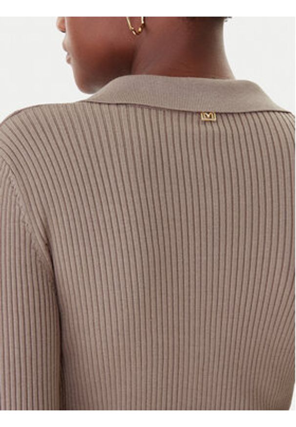 Marciano Guess Sukienka dzianinowa 5BGK07 5891Z Beżowy Slim Fit. Kolor: beżowy. Materiał: syntetyk