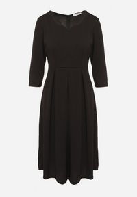 Born2be - Czarna Rozkloszowana Sukienka z Rękawem 3/4 Nomiel. Okazja: na co dzień. Typ kołnierza: dekolt w kształcie V. Kolor: czarny. Typ sukienki: rozkloszowane. Styl: klasyczny, casual, elegancki #3