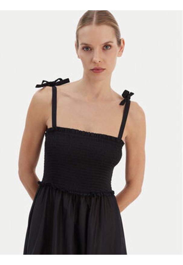 Karl Lagerfeld - KARL LAGERFELD Sukienka letnia A2W46009 Czarny Regular Fit. Typ kołnierza: dekolt w karo. Kolor: czarny. Materiał: bawełna. Sezon: lato