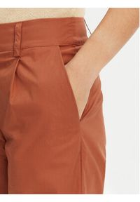 Marciano Guess Spodnie materiałowe 5GGB20 7315A Miedziany Regular Fit. Kolor: brązowy. Materiał: bawełna #5