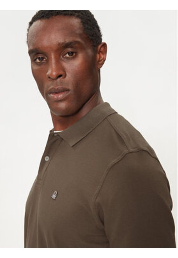 United Colors of Benetton - United Colors Of Benetton Polo 3089J3204 Brązowy Regular Fit. Typ kołnierza: polo. Kolor: brązowy. Materiał: bawełna
